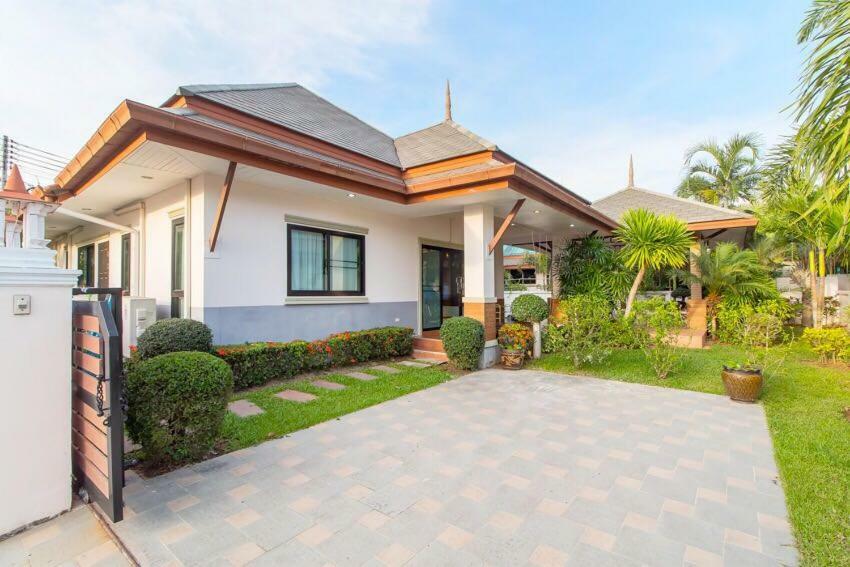 Villa Nataly Na Chom Thian Exterior foto