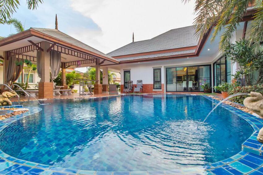 Villa Nataly Na Chom Thian Exterior foto